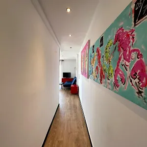 https://apartamento-en-primera-linea-de-mar-roses.catalonia-hotels.com